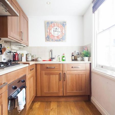 Naval Cottage In The Heart Of Royal Greenwich 伦敦 外观 照片