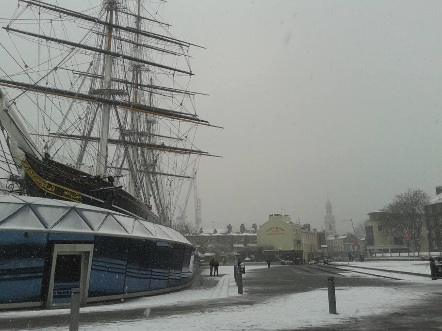 Naval Cottage In The Heart Of Royal Greenwich 伦敦 外观 照片